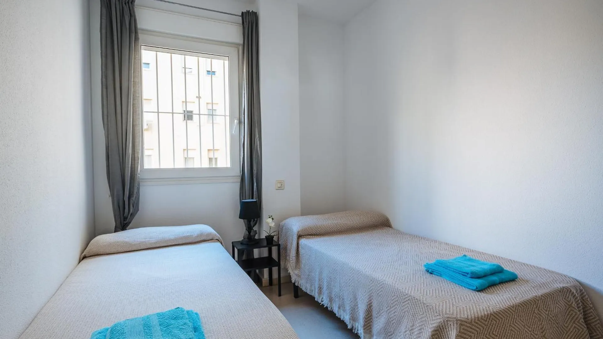 Piso Familiar Virgen Del Rocio Lägenhet Sevilla Spanien