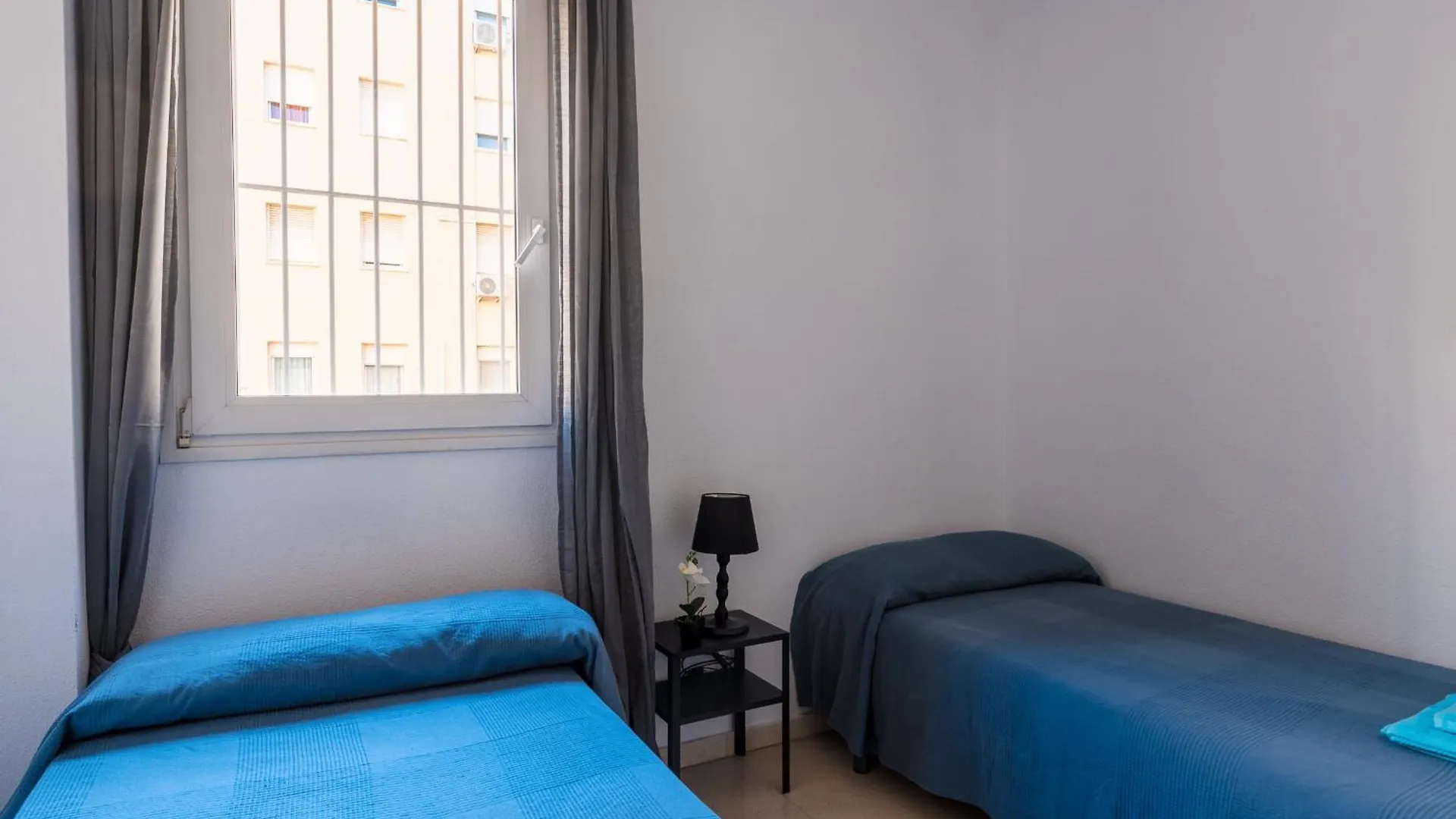 Piso Familiar Virgen Del Rocio Apartment Seville 0*,