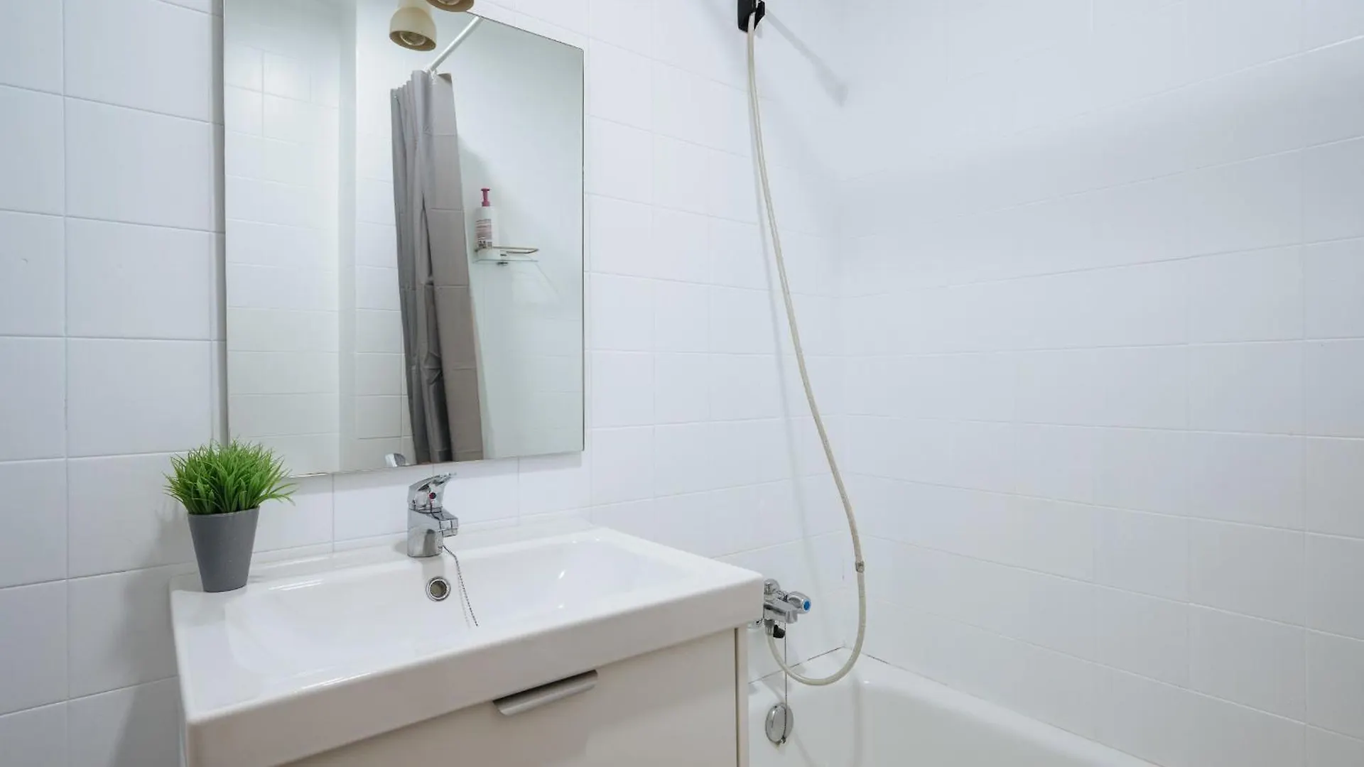 Piso Familiar Virgen Del Rocio Apartment Seville